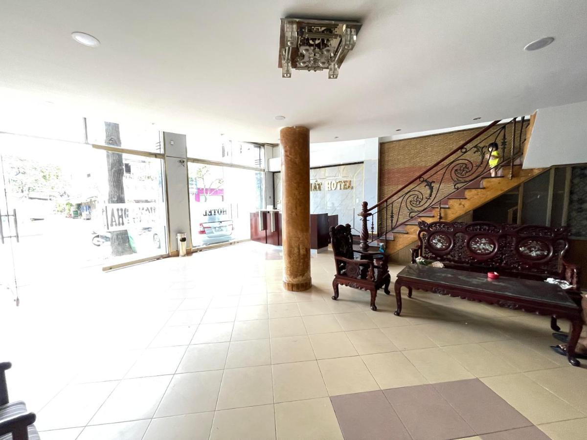 Khach San Hong Phat Ho Chi Minh City Exterior photo